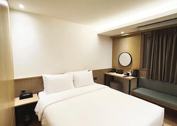 The 3* 釜山広域市
