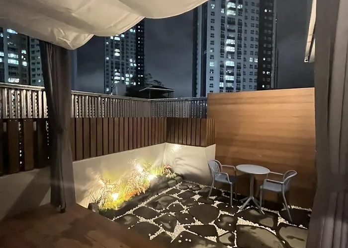 The Hotel 3*
