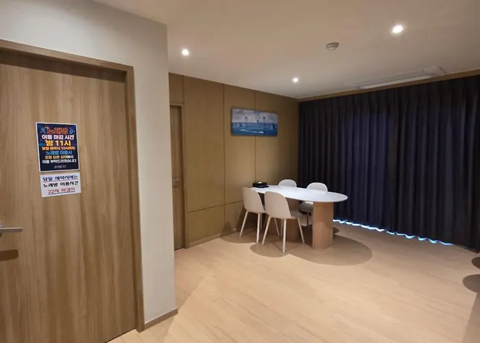 The ホテル
