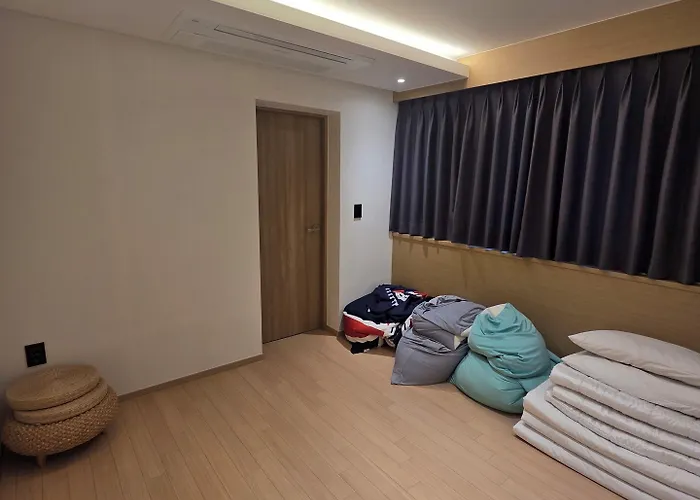 Hotel The