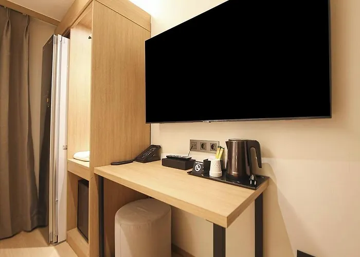 Hotel The